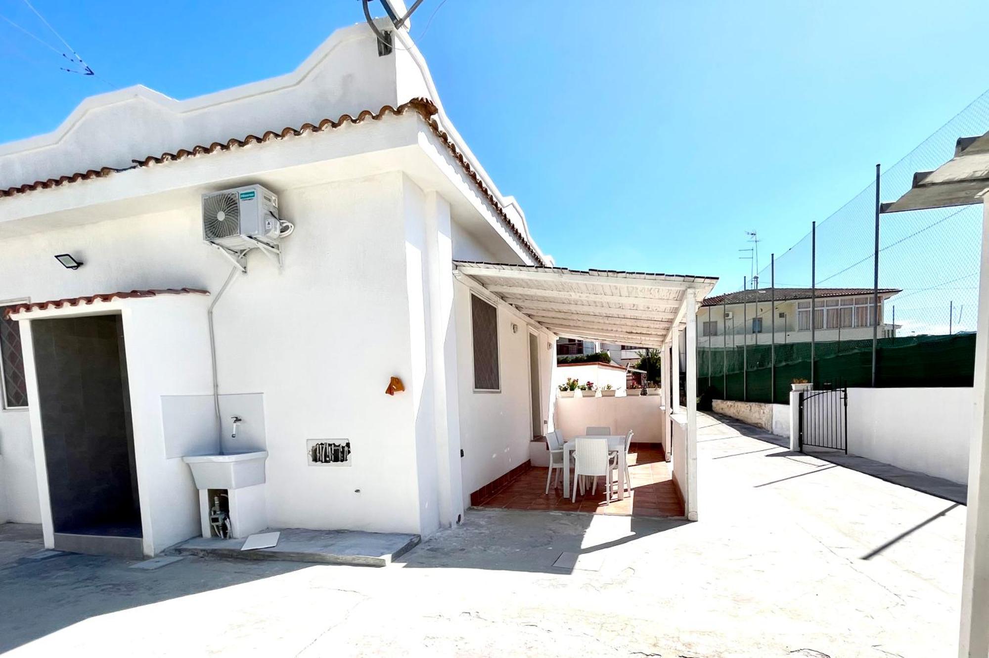 Villa Singola Amanda - 500M Dal Mare Pulsano Εξωτερικό φωτογραφία